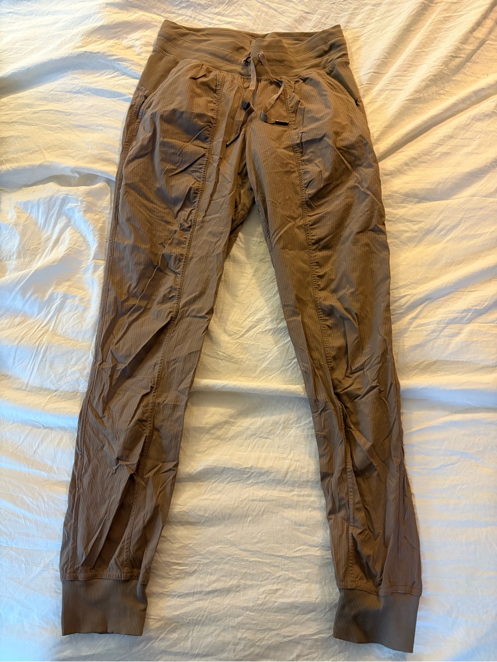 Lululemon dance studio joggers